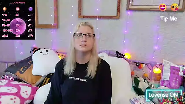 samanthamalichite online show from 10.20.25