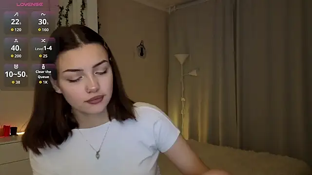 PurrrBerry online show from 11.28.25