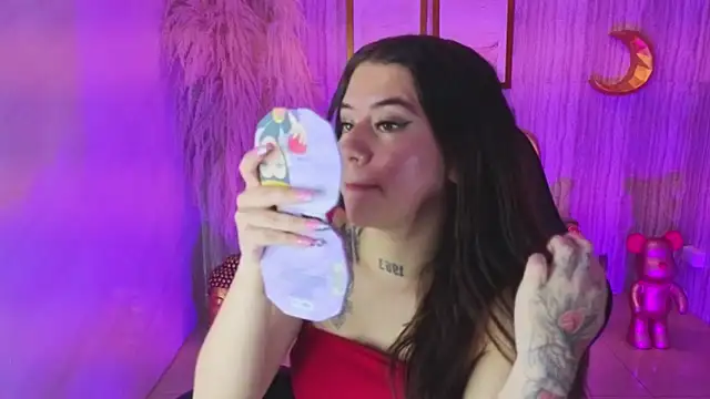 Snapshot of ivy_lodge_s chatting on 10.03.25 ivy lodge s online show from 10.03.25