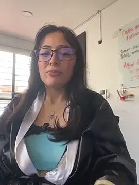Mythical Girll online show from 09.13.25