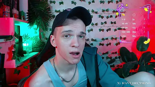 frozen boy online show from 09.24.25