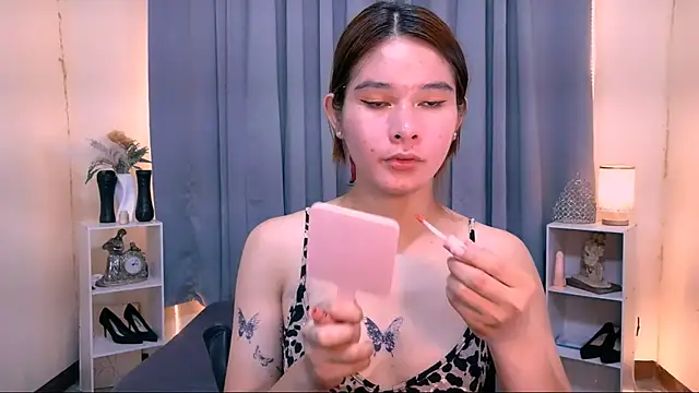 Snapshot of sassymimi69 chatting on 06.22.26 sassymimi69 online show from 06.22.26