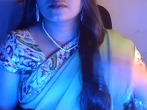 Aanya Hazel online show from 09.26.25