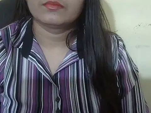Snapshot of Aanya_Hazel chatting on 11.24.25 Aanya Hazel online show from 11.24.25