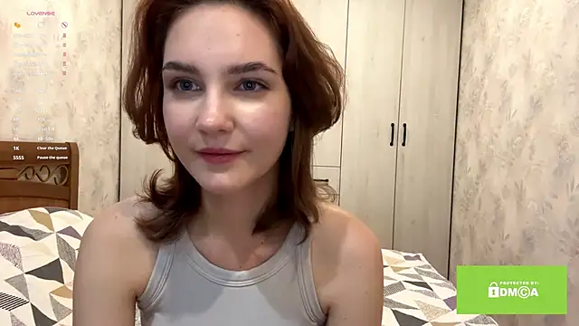 lady linaa online show from 10.14.25