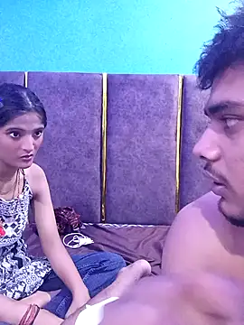 romantic couple1 online show from 09.22.25