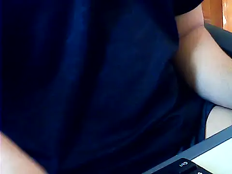 hotboydon2495 online show from 09.15.25