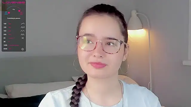 WildaBisom online show from 10.18.25