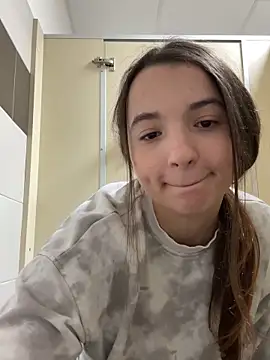 MissMay online show from 09.17.25