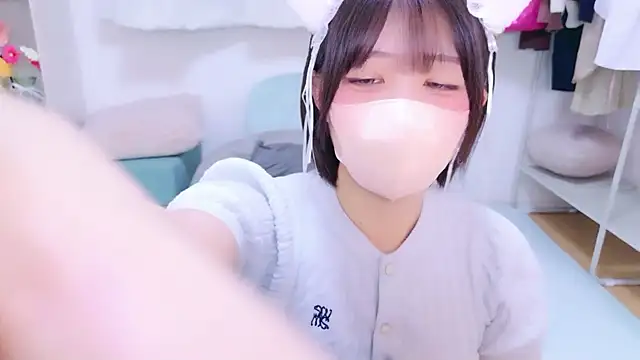 Hinata Sun online show from 06.06.26