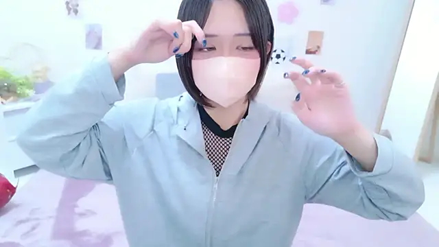 Snapshot of Hinata_Sun chatting on 06.27.26 Hinata Sun online show from 06.27.26