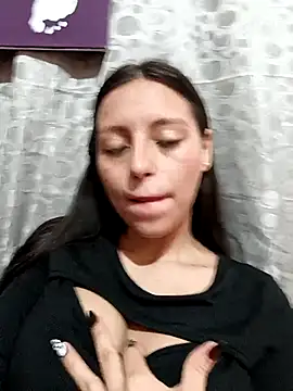 Lahila  online show from 10.20.25