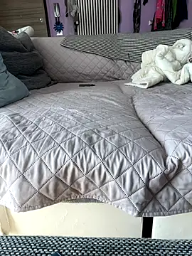 Snapshot of bananasex204 chatting on 10.18.25 bananasex204 online show from 10.18.25