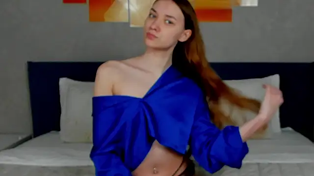 AmadaReine online show from 03.09.26