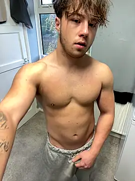 harleybarker online show from 11.11.25