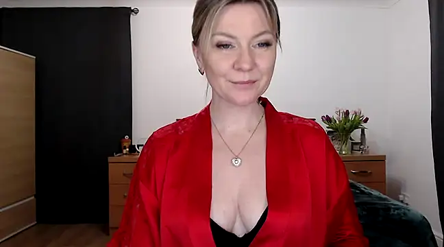 Snapshot of ParadiseAlina chatting on 01.18.25 ParadiseAlina online show from 01.18.25