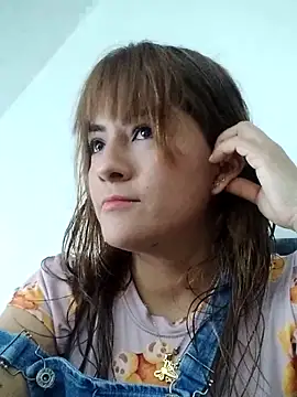 karamirror  online show from 09.27.25