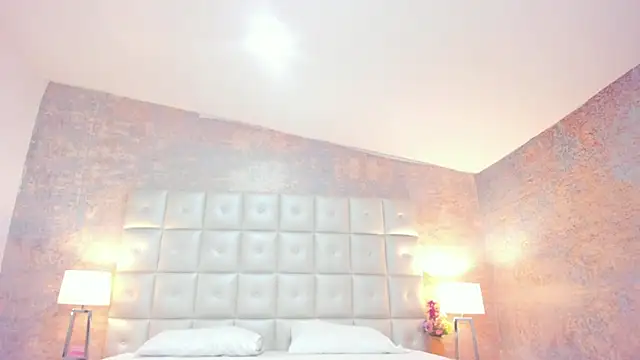 SheyLopez online show from 03.20.26