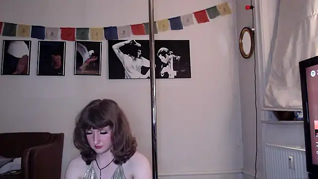 Divine Dine online show from 09.08.25