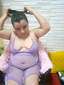 hotlyn45 online show from 11.29.25