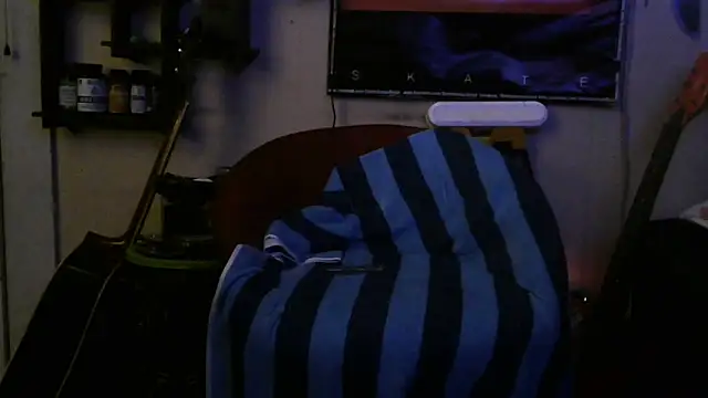 crassanova online show from 05.18.26