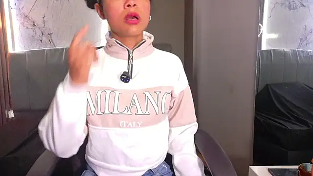 Snapshot of Kristall_06 chatting on 02.04.26 Kristall 06 online show from 02.04.26