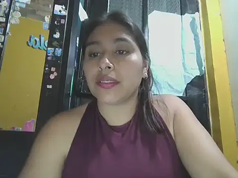 Snapshot of zairabreze chatting on 05.27.26 zairabreze online show from 05.27.26