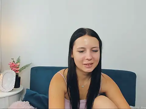 TaliaAdorable online show from 09.19.25