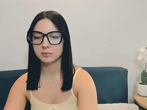 TaliaAdorable online show from 02.15.26