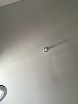 Snapshot of Zui_Rouse chatting on 09.17.25 Zui Rouse online show from 09.17.25