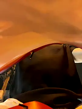 Snapshot of anhkiet_huang chatting on 10.05.25 anhkiet huang online show from 10.05.25