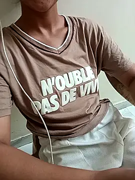 Snapshot of hot_sherni_1 chatting on 09.25.25 hot sherni 1 online show from 09.25.25