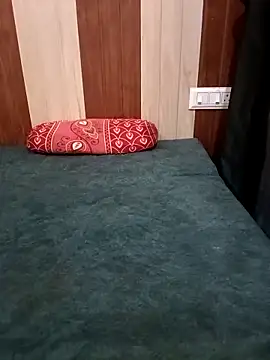 Snapshot of hot_sherni_1 chatting on 10.21.25 hot sherni 1 online show from 10.21.25