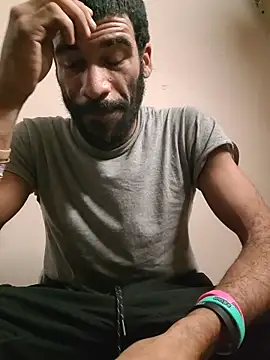 Snapshot of GuyInNY chatting on 11.09.25 GuyInNY online show from 11.09.25