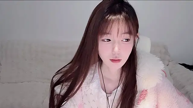 Xiao-runbao online show from 01.12.26