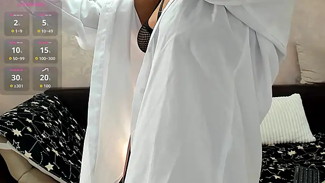 Alexya Kat online show from 10.17.25