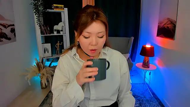 nazu chan online show from 09.24.25