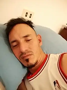 JuanD vero online show from 10.23.25