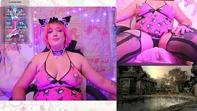Snapshot of punkybubblegum chatting on 10.25.25 punkybubblegum online show from 10.25.25