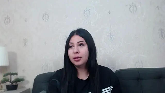 AnaysDivine online show from 09.30.25