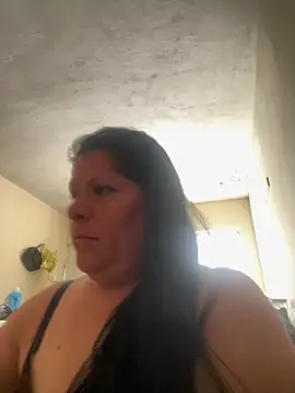 Snapshot of nimsix chatting on 09.24.25 nimsix online show from 09.24.25