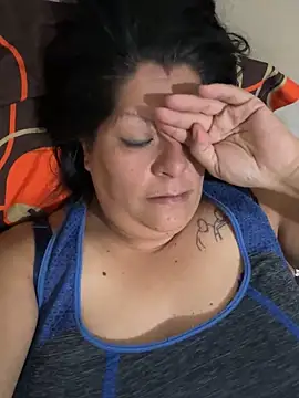 Snapshot of nimsix chatting on 11.17.25 nimsix online show from 11.17.25