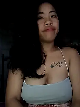 Snapshot of Yapsyxx chatting on 10.22.25 Yapsyxx online show from 10.22.25