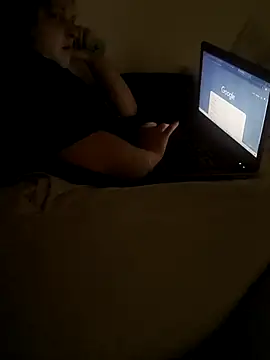 renata111111 online show from 10.17.25