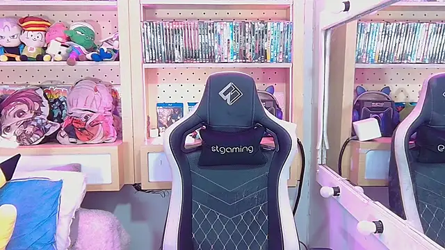 Carrie hall online show from 10.22.25