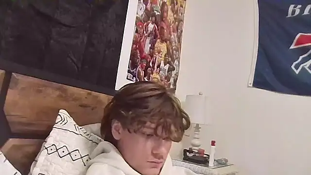 Snapshot of sexybigdick04 chatting on 11.03.25 sexybigdick04 online show from 11.03.25