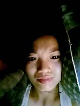 ngan-cute online show from 11.27.25