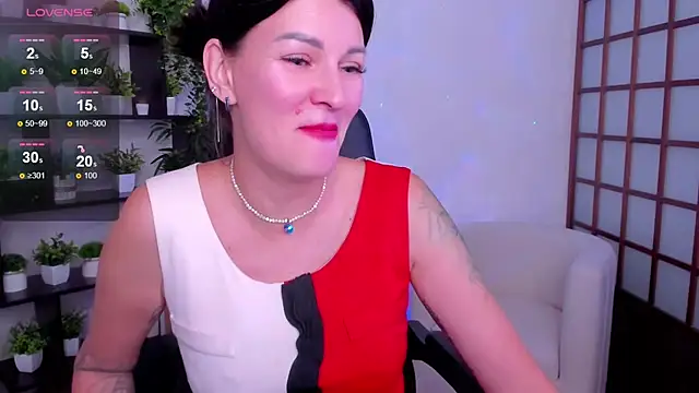 Snapshot of O1d_Lady chatting on 09.26.25 O1d Lady online show from 09.26.25