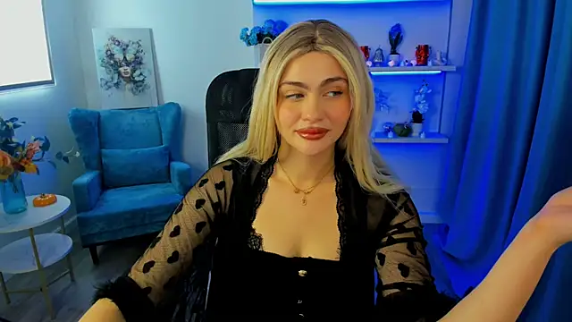 LeslieMineg online show from 10.23.25