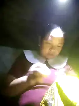 Yunna24 online show from 10.25.25